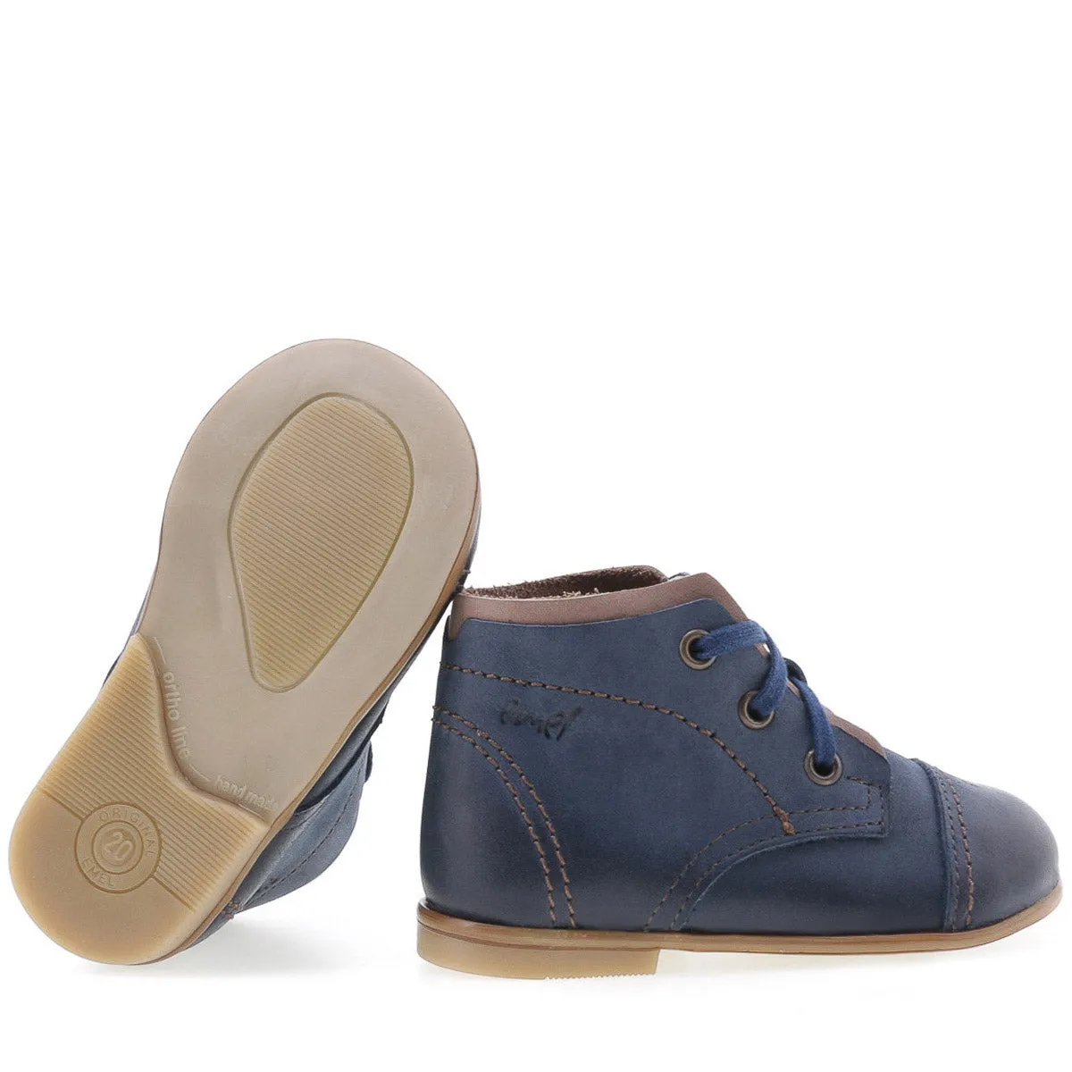 (2438-18) Emel first shoes