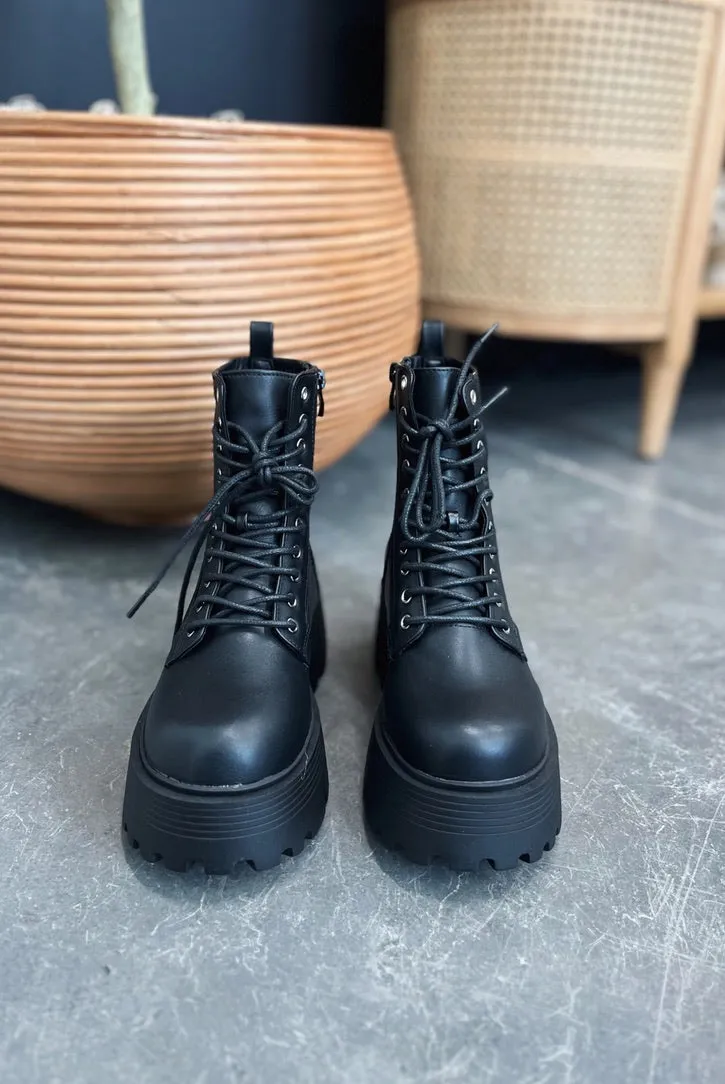 Blade Chunky Combat Boots