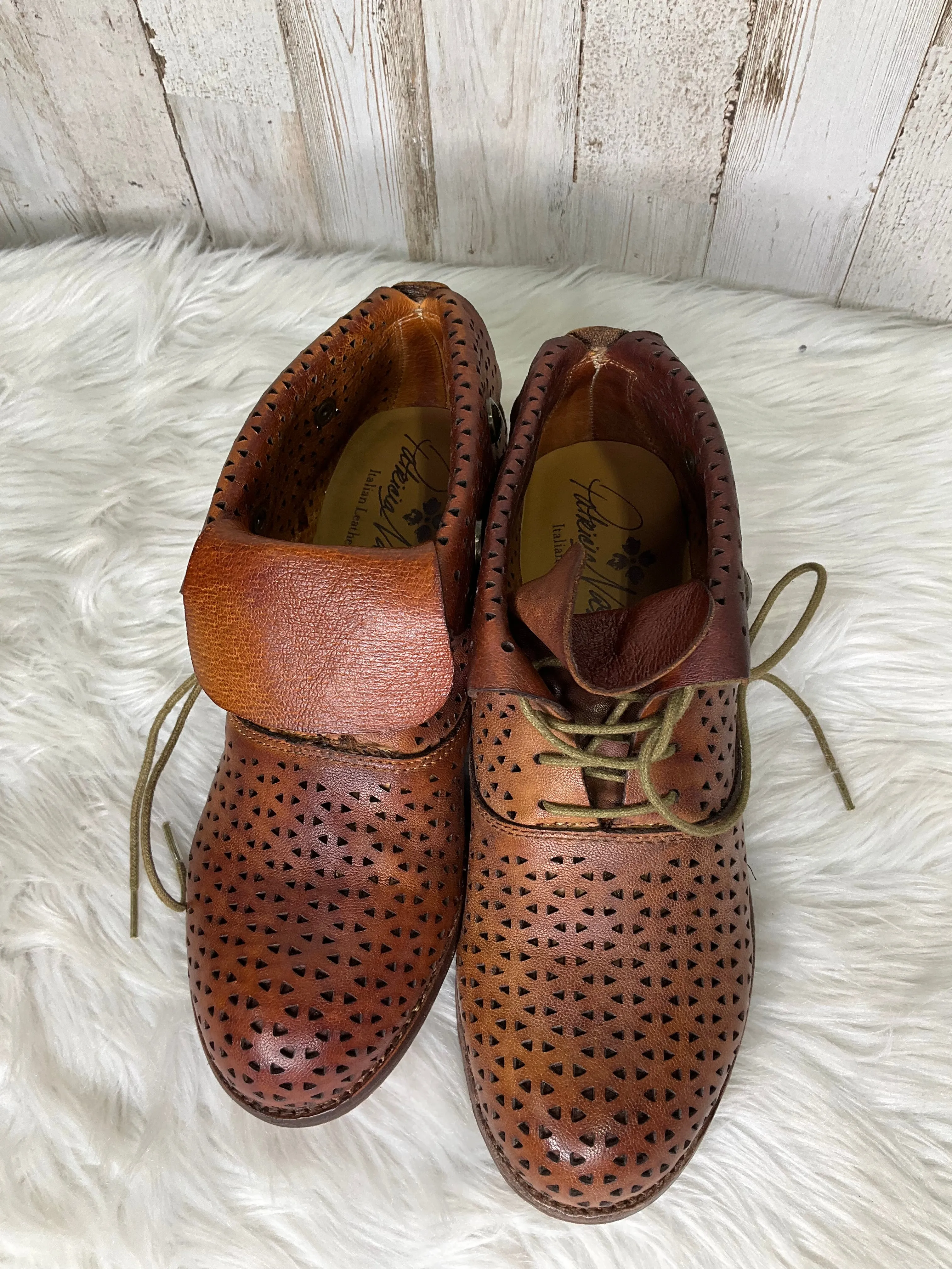 Brown Boots Ankle Flats Patricia Nash, Size 6.5