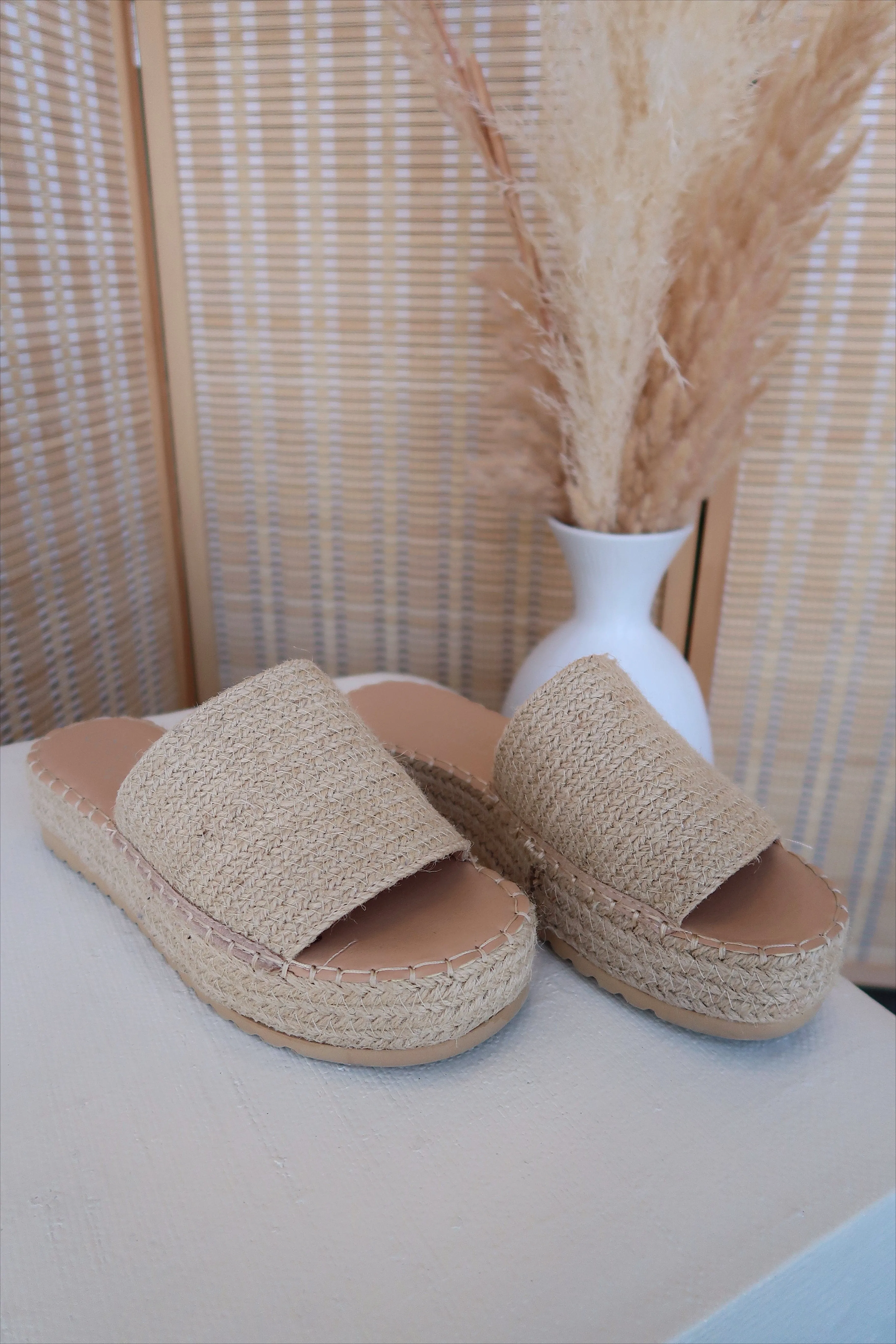 Coconuts by Matisse Del Mar Natural Platform Slide