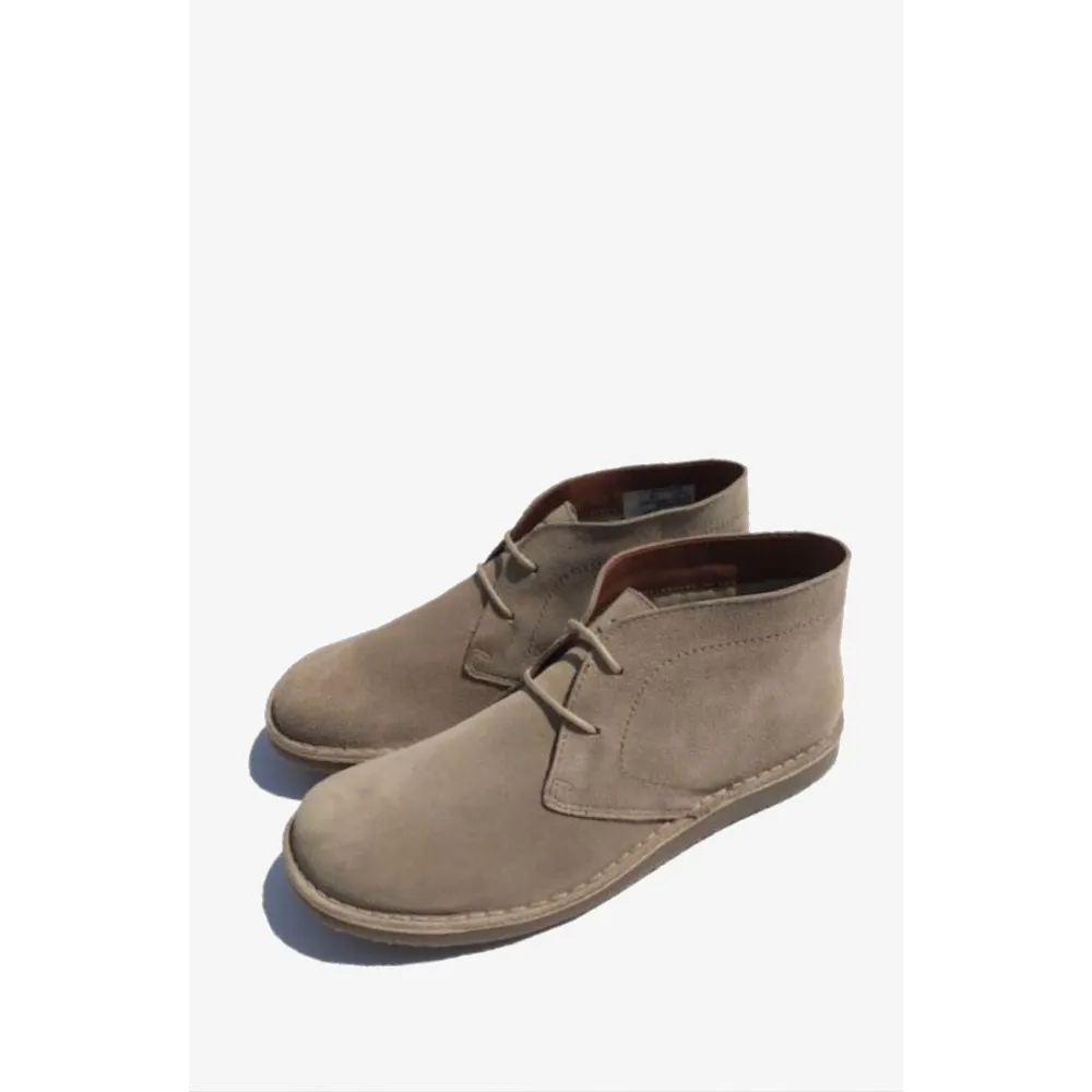 Delicious Junction - Crowley Beige - Suede Desert Boot