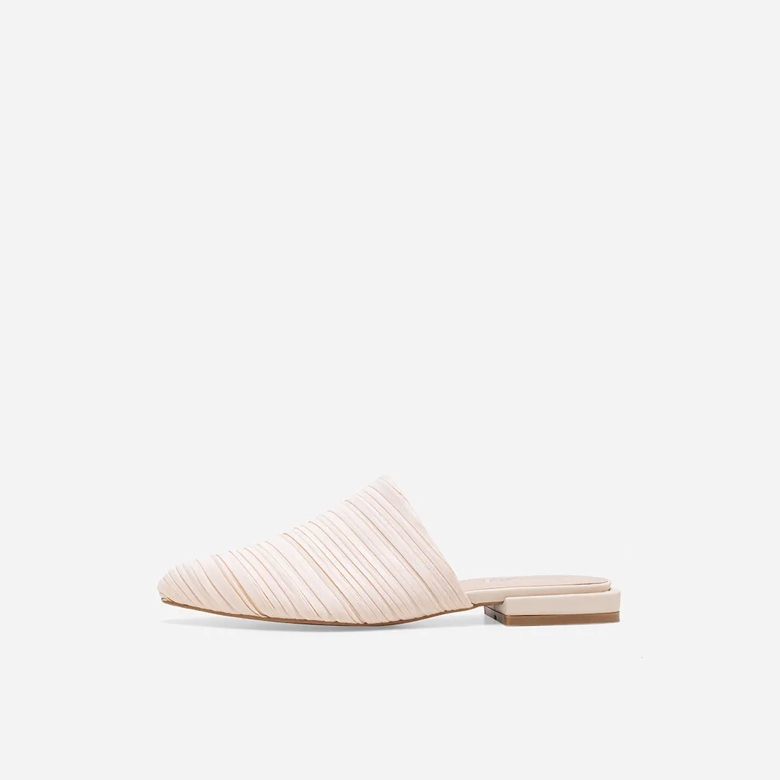 Mina Pleated Flats