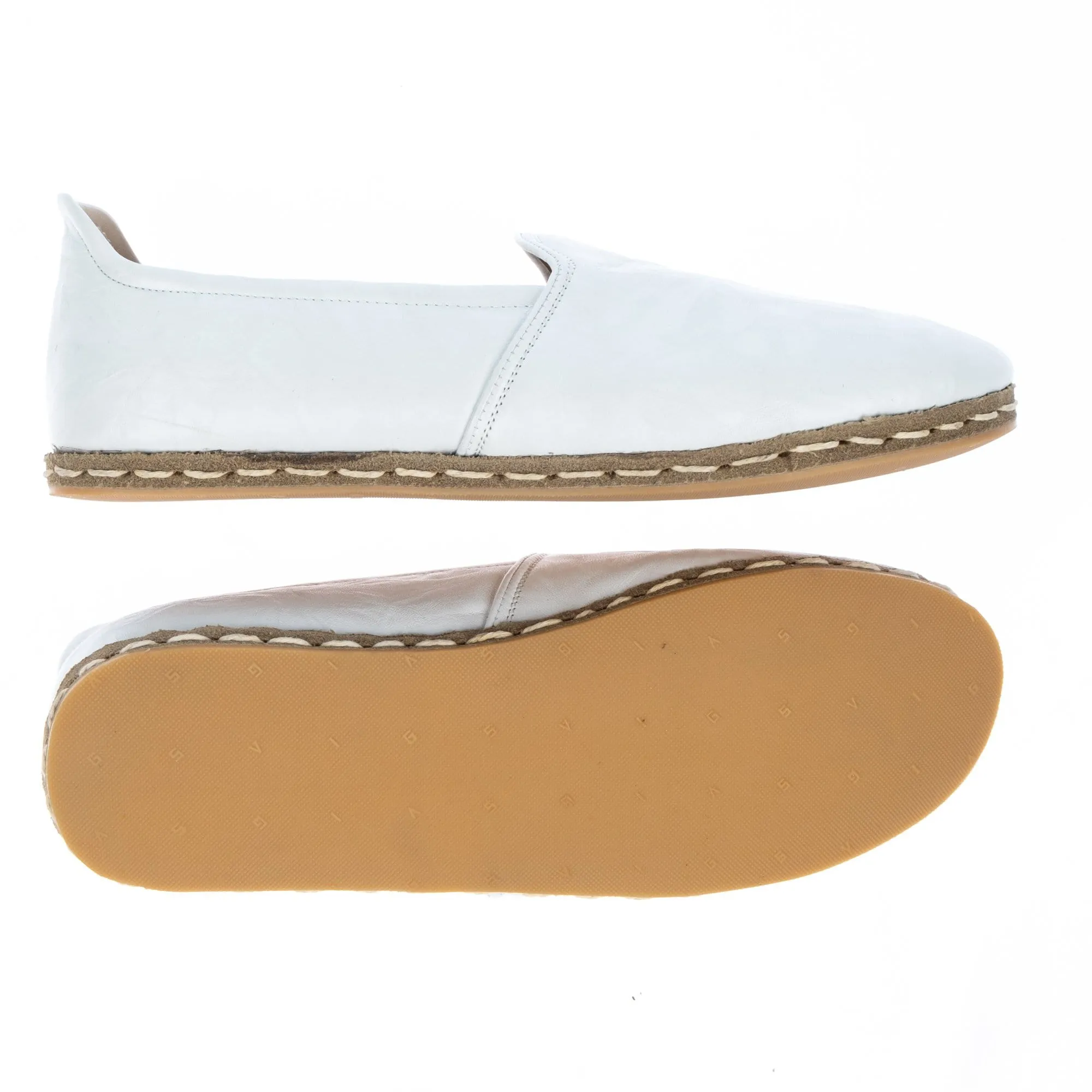 Women's Wrinkled White Slip On Shoes